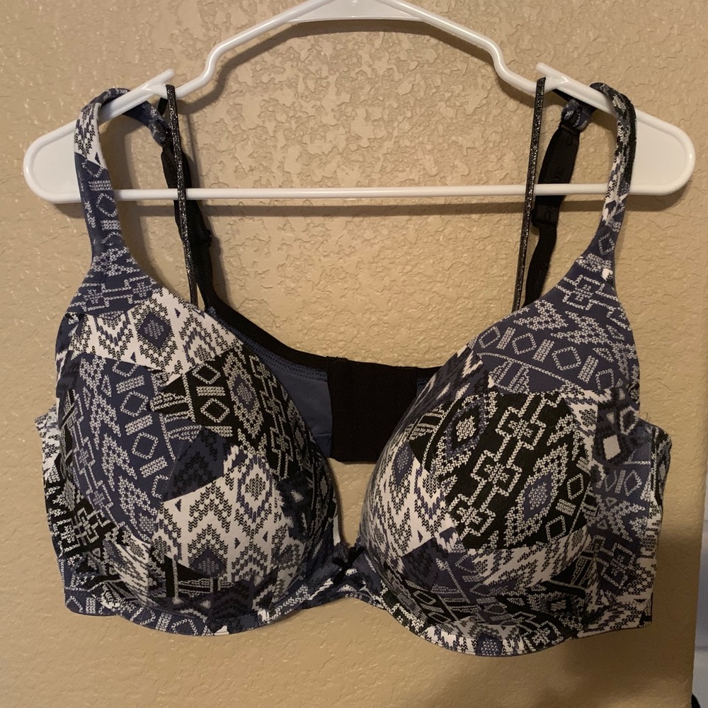 Cacique Plunge Bra